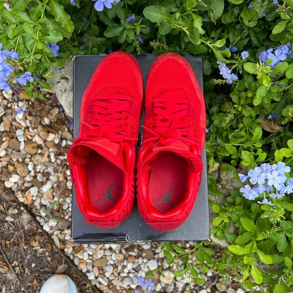 Air Jordan 4 Retro Flyknit Sneakers Red Size 10.5 - Picture 6 of 10